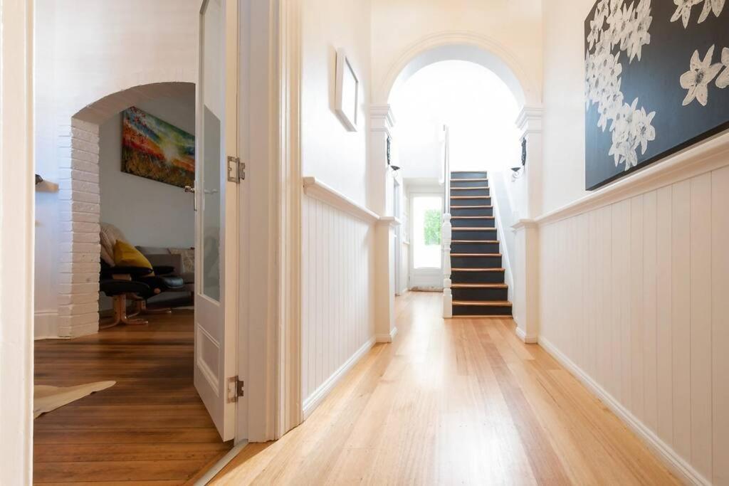 Historic Beauty In The Cbd! Parking And Wifi Daire Launceston Dış mekan fotoğraf
